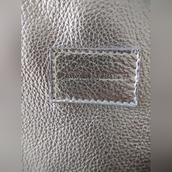 Parker Thatch XL Jane Silver Slouch Tote Bag - Picture 10 of 11